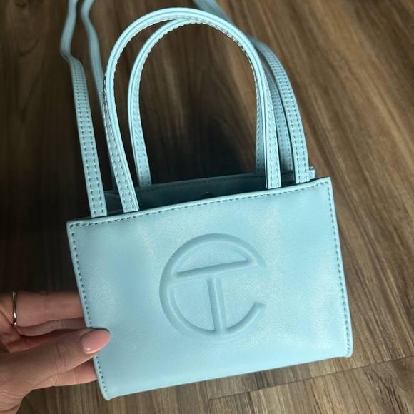 Telfar Shopper - Picture 2 of 5